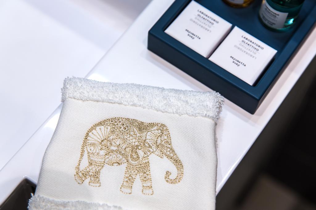 Mercatovecchio Luxury Suites Udine Esterno foto