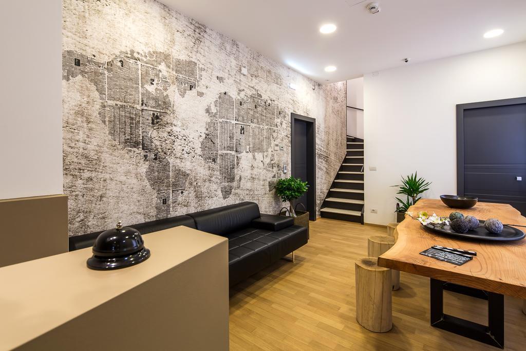 Mercatovecchio Luxury Suites Udine Esterno foto
